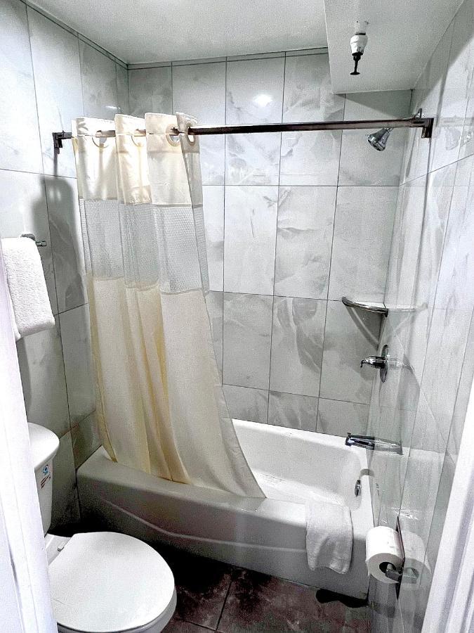 Paradise Inn Монтебелло Экстерьер фото
