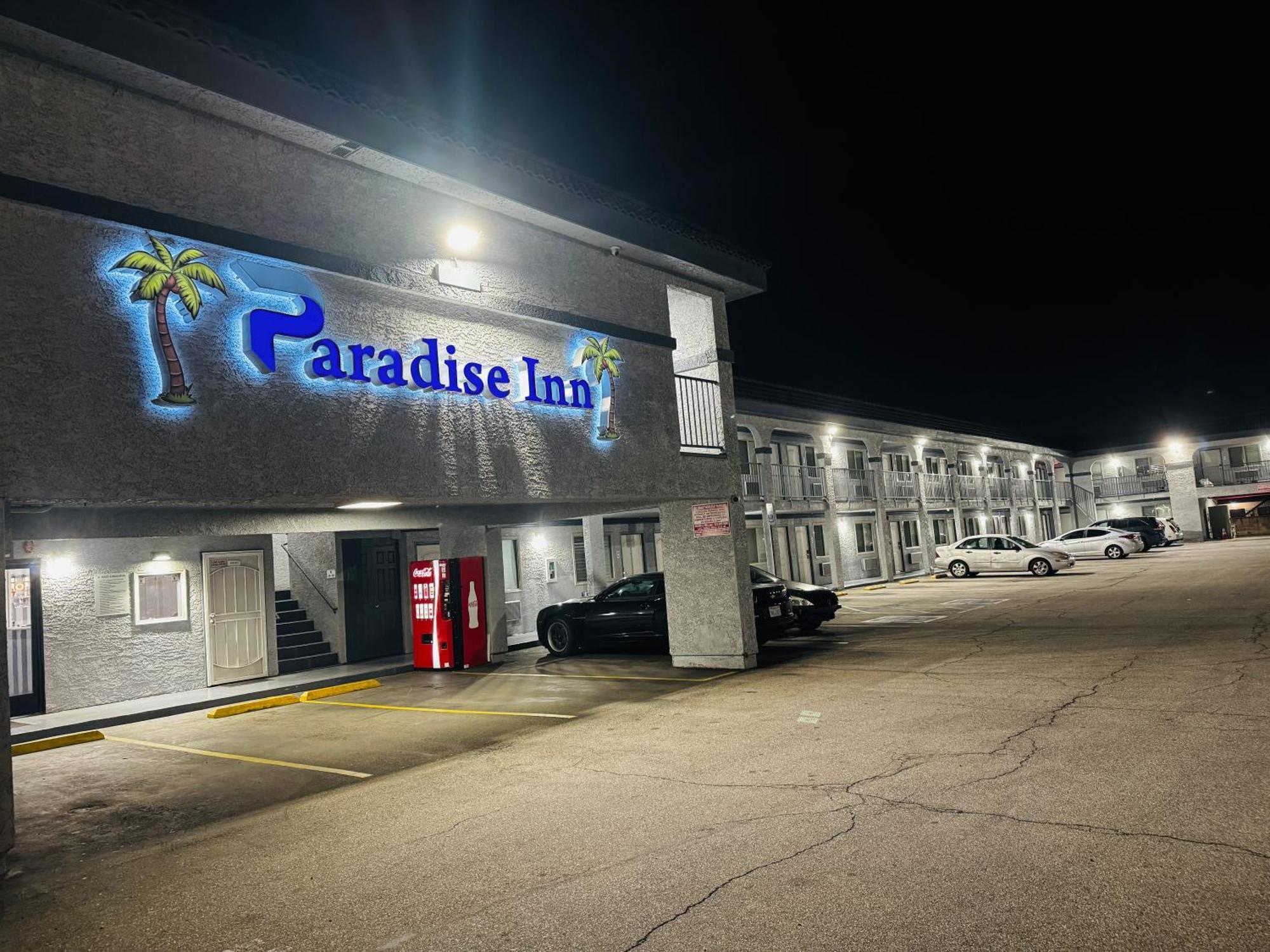 Paradise Inn Монтебелло Экстерьер фото
